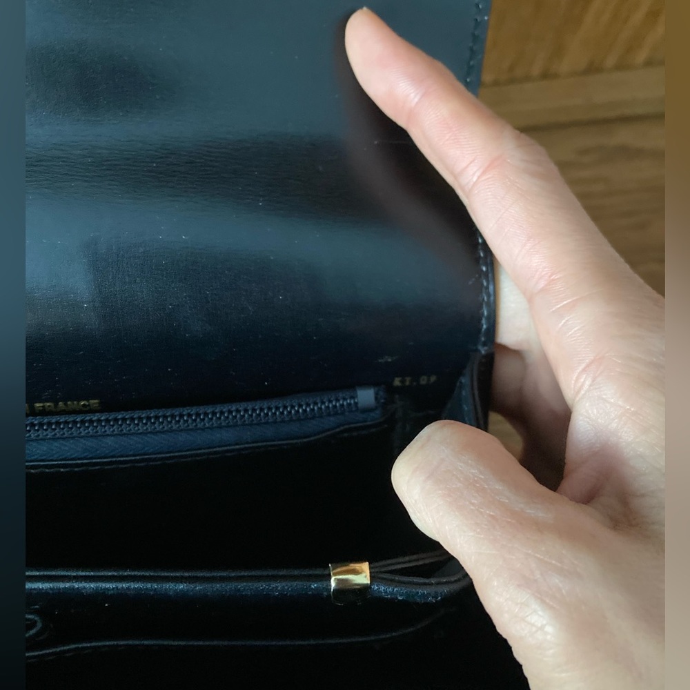 Authentic Celine Vintage Shoulder Bag - Picture 10 of 16